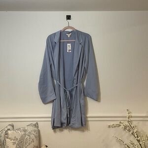 Elegant Light Blue Women's Robe